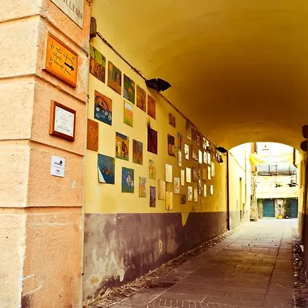Al Palazzo Del Mare